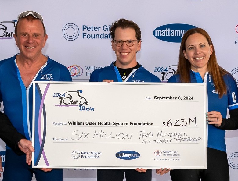 2024 Tour de Bleu cheque presentation